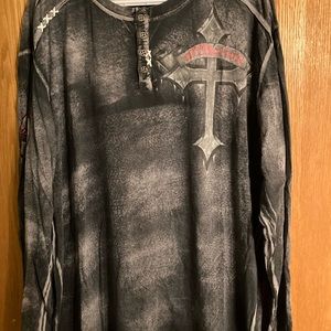 *SOLD* Men’s Affliction shirt